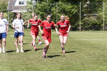 Bild 36 - wBJ Hamburger SV - Hertha BSC : Ergebnis: 5:2